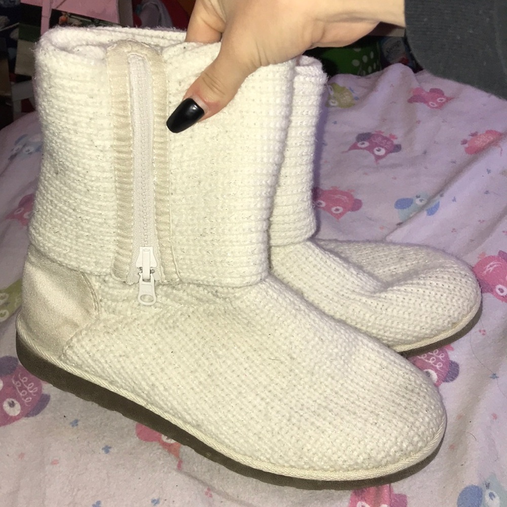 sweater boots slip on